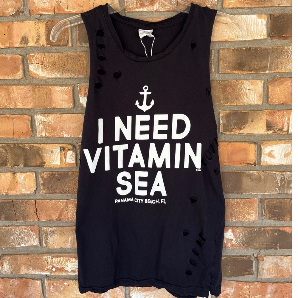 I Need Vitamin Sea Women’s Distressed Graphic Sleeveless Black Tank Top Medium